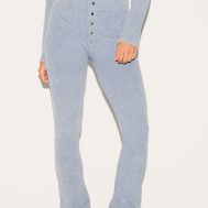 3f243ba41001b2ca67f78e1e806c532c23bb6a62_CNM1924_2_petite_grey_marl_faded_contour_rib_button_detail_flared_leggings