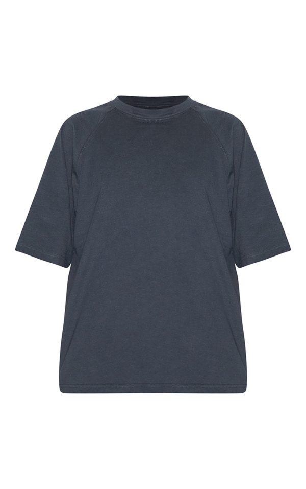 40ee97723c6946a7902e5bd17887da5e266eab2c_CNK0417_5_petite_charcoal_oversized_t_shirt