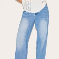 424aa1c034ed387a4632a71d230d7178be5ce57d_CNM1845_2_petite_blue_denim_mid_rise_invisible_waistband_wide_leg_jeans