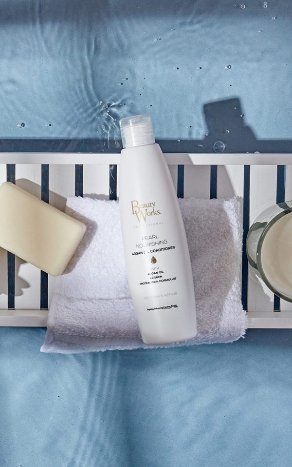 45b6b15ff785ff5f9408a400eb62e70a5609275b_CMU2365_3_beauty_works_pearl_nourishing_shampoo_250ml