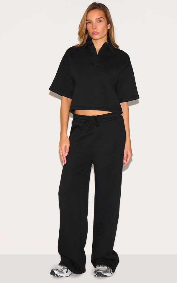 45ef7047b1b31a910077f102d3c762136d0e9c02_CNM4677_3_black_boxy_collar_detail_cropped_sweatshirt
