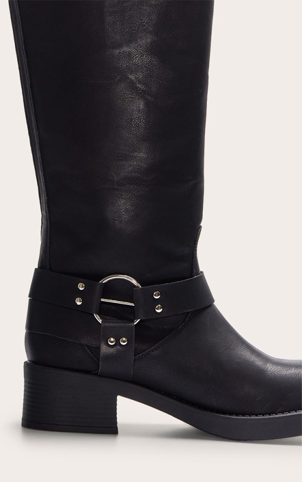 46d03b8058f1ecdf5cc9123bdfff80fb1730052c_CNL7574_4_black_pu_round_toe_multi_buckle_harness_knee_high_boots