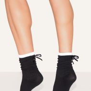 4c4933817bd69f5a8675febe230c2daeecb97d51_CNL9909_3_monochrome_trim_bow_2_pack_socks