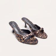 4e8e29932240078ca53863eb2d5444f8d0df7039_CNJ1583_2_leopard_bow_strap_low_heel_open_toe_mules