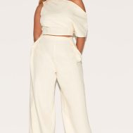 4f0605f16376dcb2f43e9380081c561694d7d2c4_CNM6339_3_shape_cream_linen_asymetrical_off_the_shoulder_top