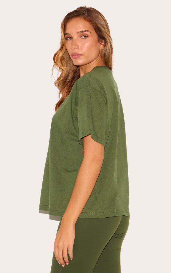 52d35b7c2985751f209274bfb5e33add14190501_CNL7875_2_forest_green_focus_printed_boxy_oversized_t_shirt