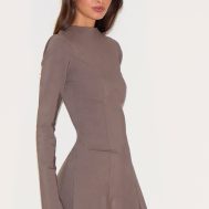 5799826f07e594f8f49c2406ad21004f0db1e071_CNM2780_4_mushroom_stretch_woven_boat_neck_flare_sleeve_shift_dress