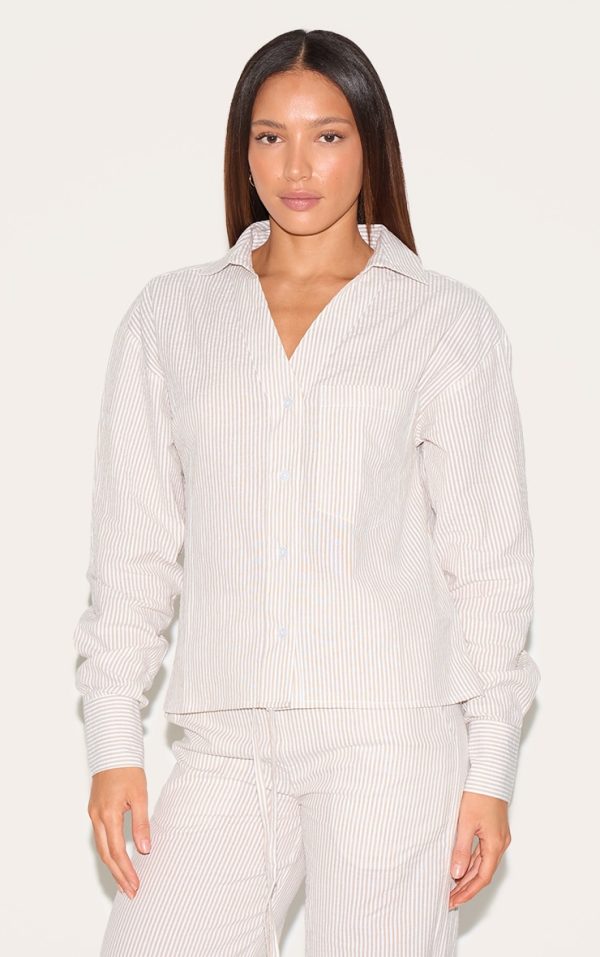 5ac54fba82f22348be968dd6db634704b6c30812_CNL9773_1_tall_cream_pinstripe_open_back_button_detail_shirt