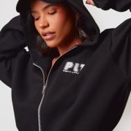 5b86691001fd4e17de9122e8e933da3d92a8a85e_CNK1544_1_prettylittlething_black_elasticated_hem_zip_up_hoodie