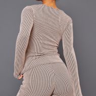 5d5f4ecbea6f59c1810e202f2b7cc7798f666436_CNH3128_2_mocha_two_tone_rib_longline_zip_up_top-1