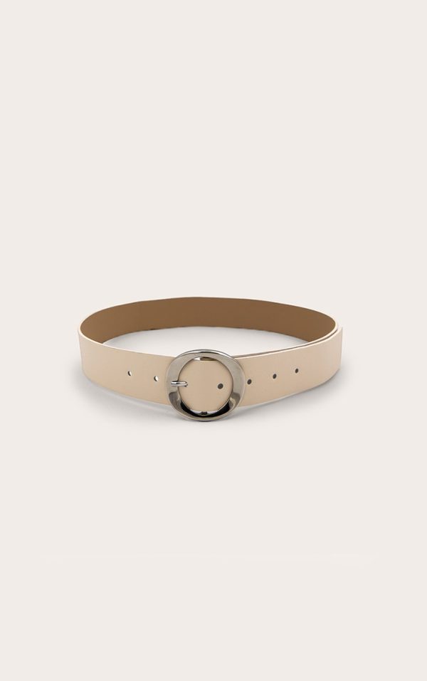 6063a2578dedb44347b6fd749bd905fff17d5680_CNN0496_3_cream_pu_curved_o_ring_silver_buckle_belt