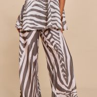 629f0b1617086d534c424f19aa5e1fddd709ae75_CNM8793_2_brown_oversized_zebra_print_trousers