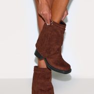 647548ac29615194adba64c52a678a31a06de74b_CNL7145_5_chocolate_faux_suede_round_toe_fold_over_buckle_strap_ankle_boots