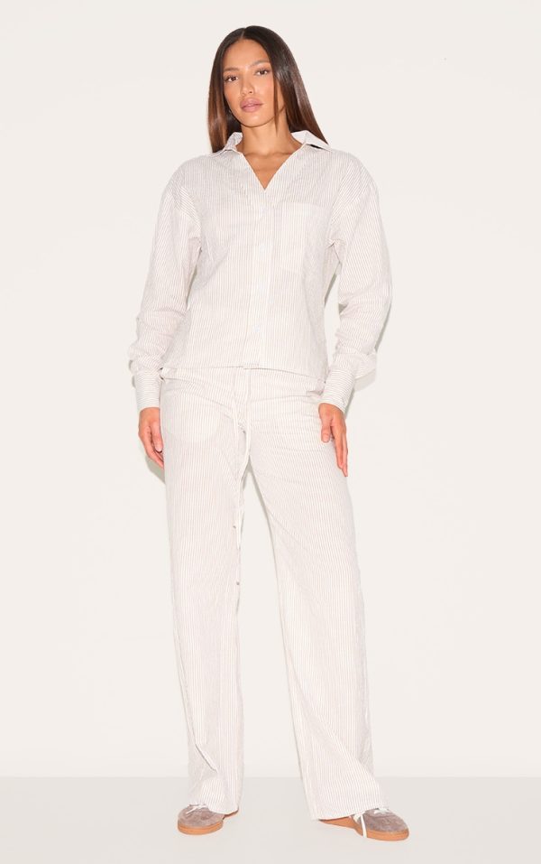 649b5ad52b973cf49d1ced062e35be5d8ccf7b17_CNL9773_3_tall_cream_pinstripe_open_back_button_detail_shirt
