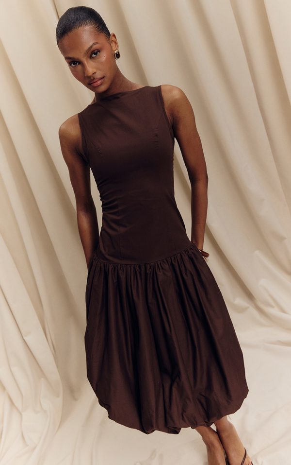 666f489141203f54f81dc1f1cd29a8519e06dbb3_CNL8424_1_chocolate_brown_longline_dropped_waist_midaxi_dress