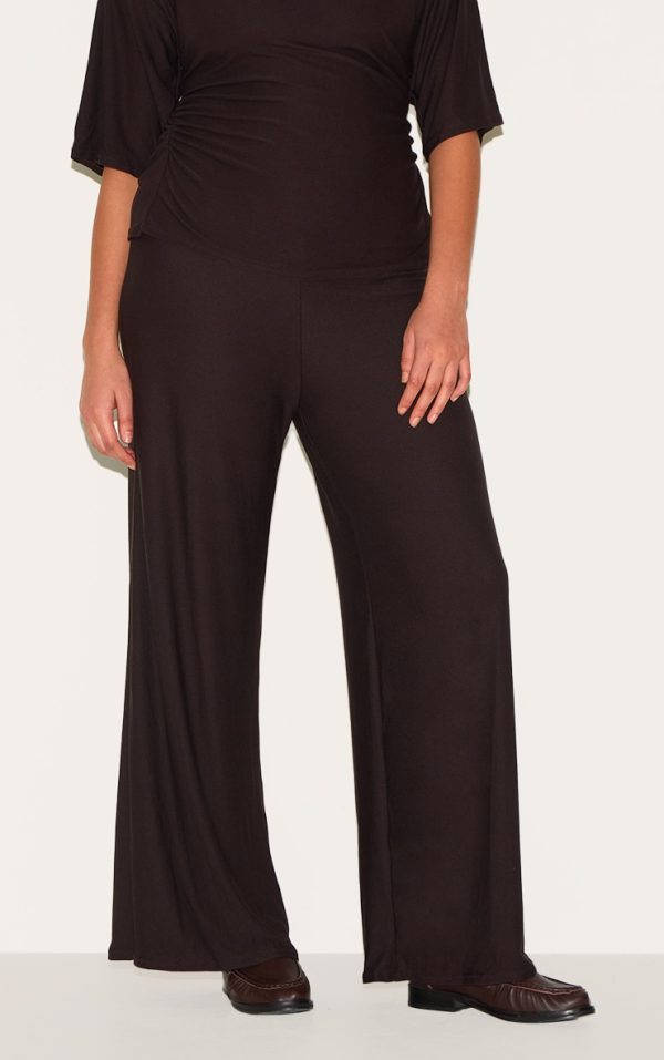 66be5246bb2e86fcce2f5f434bdc7dc7666988a3_CNM2633_2_plus_chocolate_soft_touch_mid_rise_wide_leg_trousers
