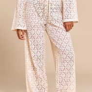 6715ad7eb8445b18b29fba856761952c8c106bf3_CNM3204_2_cream_lace_straight_leg_trousers