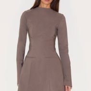 69cad2588818b207d02fcfbfefcb398acf8da150_CNM2780_1_mushroom_stretch_woven_boat_neck_flare_sleeve_shift_dress