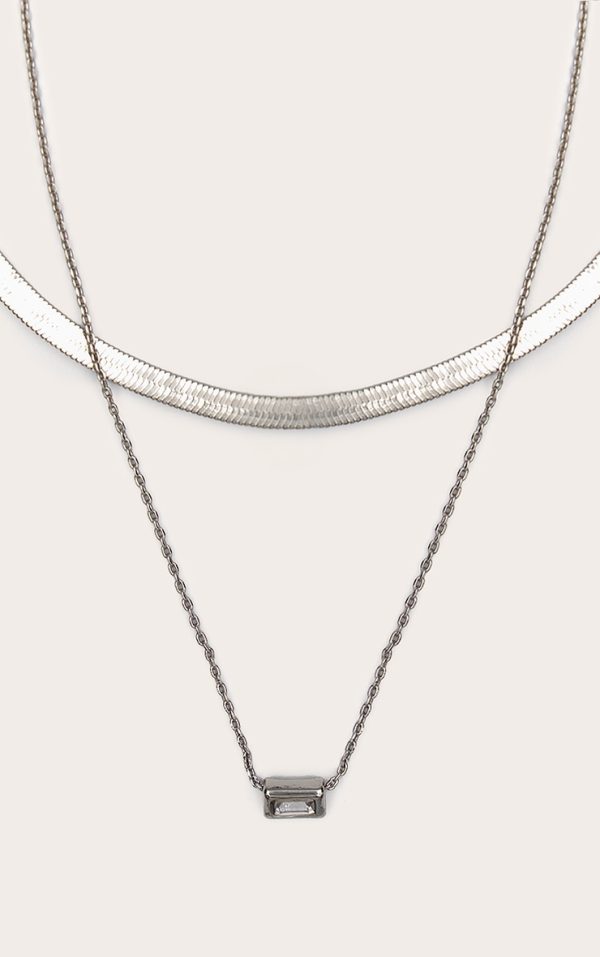6a257adf2e078a40cc46ca456302c99c51ee7cd1_CNL7904_2_silver_mini_diamante_layered_necklace