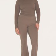6d786f09e8492b3a9a41306d80f4bde29df679e2_CNL5104_6_brown_sculpt_straight_leg_yoga_pants-1