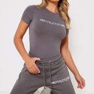 6da6819f29f86c810d54542405629145d2602b33_CNF2370_1_prettylittlething_charcoal_logo_short_sleeved_bodysuit