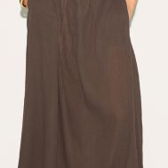 6e51e7b0f2af857af199f472508adb99fb361635_CNM3530_5_dark_chocolate_linen_blend_seam_detail_mini_skirt