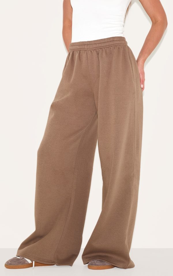 6edb0eab143f23ba63dcea839f8aeddcac4b81e8_CNM7567_2_tall_mushroom_extreme_wide_leg_joggers