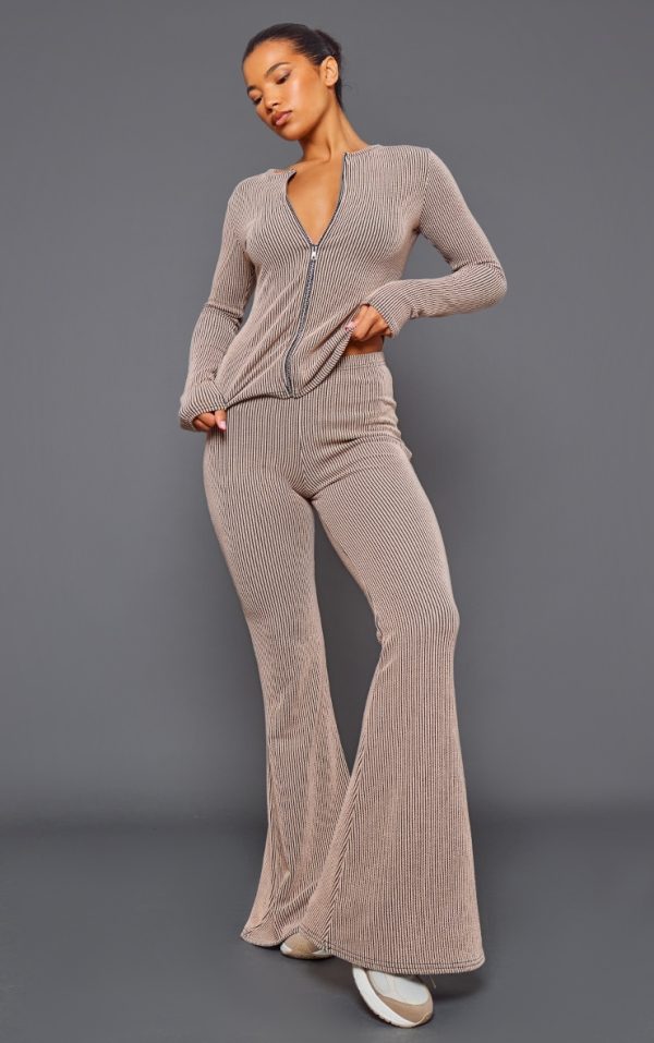 700d13d21f3352c3aa08e0ac184c11db1bcd36f6_CNH3128_3_mocha_two_tone_rib_longline_zip_up_top-1