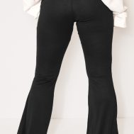71bcff6018e61072998757f250ecca804ad44376_CNH2337_3_petite_black_fold_over_flared_trousers
