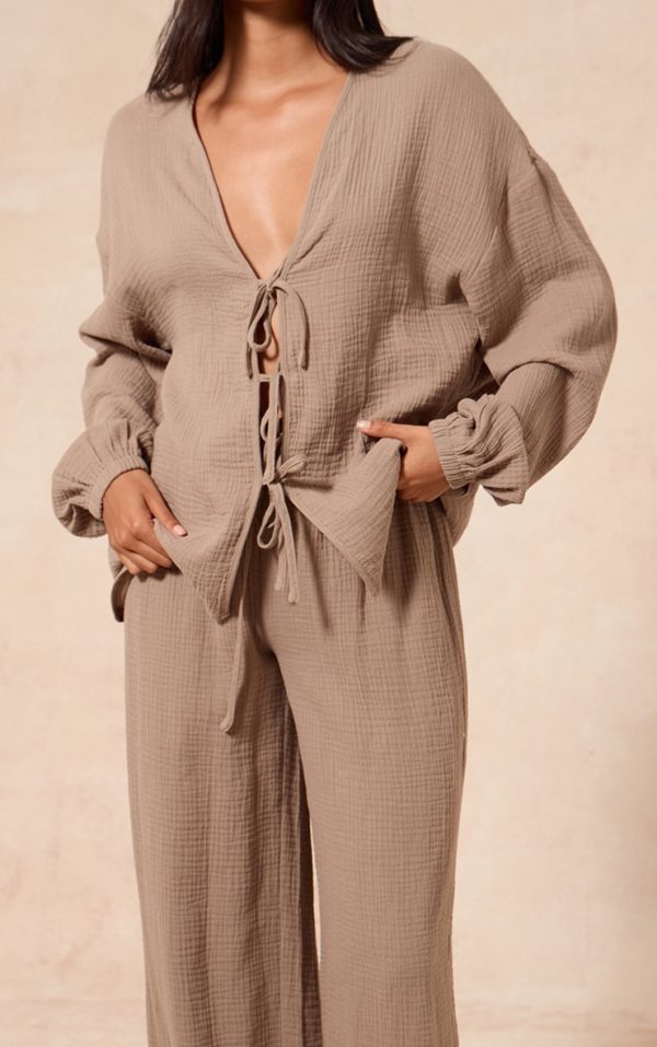725118551706dc55c8bacaaea733f4f73cd78e8f_CNM3179_4_clay_cheesecloth_textured_wide_leg_trouser