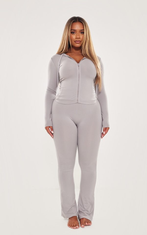7735756bfd1582202c4e3591a3f76a96615366e6_CNG0596_1_shape_grey_sculpted_foldover_waist_flare_trousers