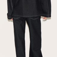 777dbb01d0e3cd8de7e63b1762224632343b2592_CNL5996_3_raw_indigo_mid_rise_wide_leg_jeans