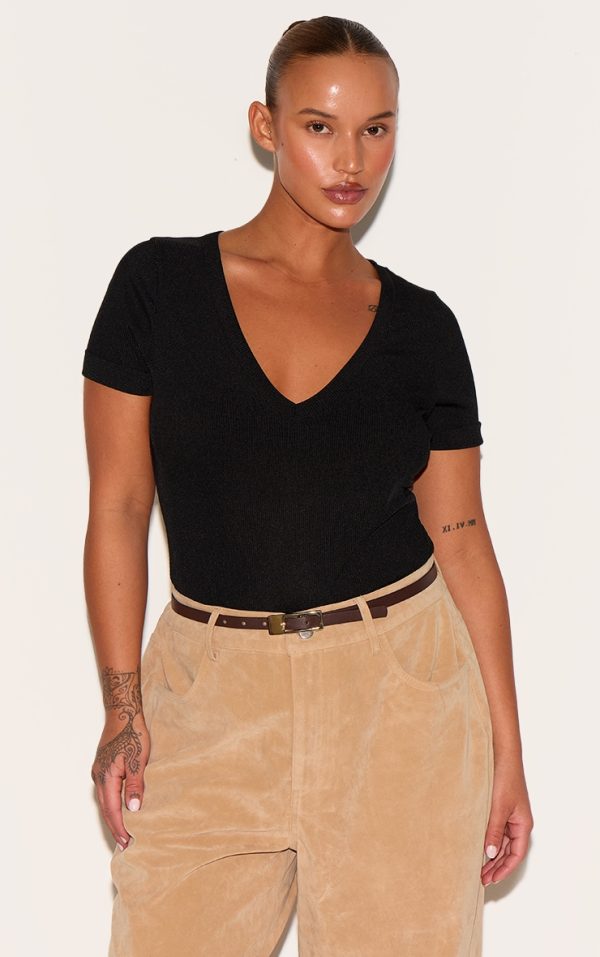 790b2f70c127b639b4c7bc950d0dc90b6329c073_CLR9833_1_plus_black_ribbed_plunge_short_sleeve_bodysuit