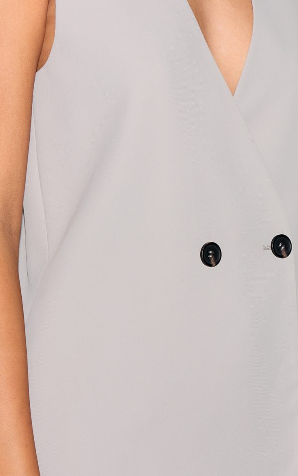 79db7d433c98035dc0ce36b554a081280f3bc084_CNM5562_4_tall_ash_grey_boxy_oversized_waistcoat
