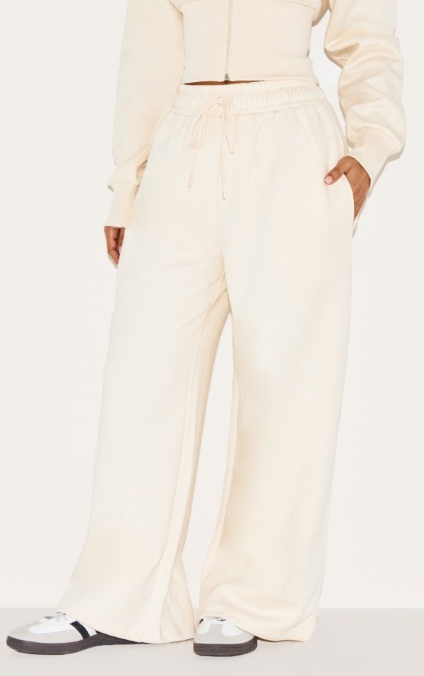 7a4445e29273dc608e6566a9308ffb45ef6b3c66_CNM1882_2_petite_cream_drawstring_wide_leg_joggers