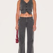 7f6f202483c11be4411f239e2eac5184d455b8e7_CNK9185_1_washed_black_invisible_waistband_low_rise_straight_leg_jeans