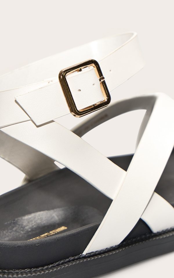 804b2c51d96814749ddec3d0b0acfc5bd9826e12_CNL6588_4_white_pu_round_toe_ankle_strap_footbed_sandals