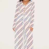 80581baac3fa79b8aef683910fdbb09de401c283_CNN0485_3_blue_stripe_tie_detail_floaty_long_top