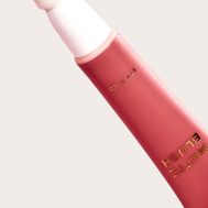 828e3e2310837236954e87deefaf40cc038c3abc_CNG8416_3_revolution_pro_iconic_matte_cream_blush_wand_stripped_pink