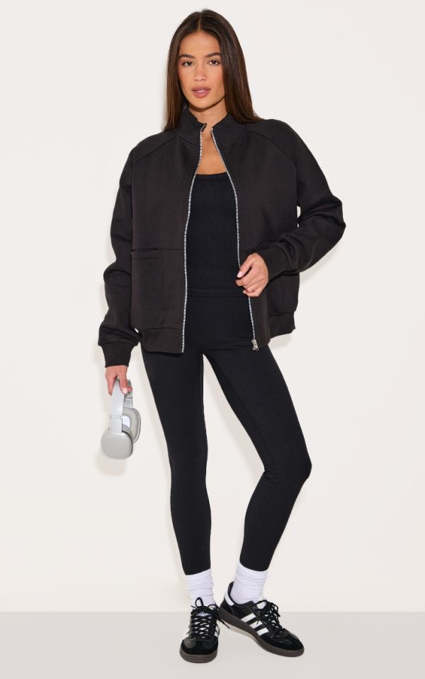 8305b6dac543c76d0aa656b7ccac28e5f7e00447_CNL9620_3_black_premium_oversized_track_top