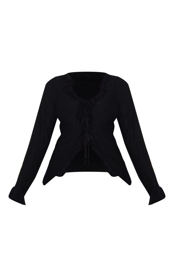 853d33f8c89dc71eeb763519ae8af844f4ff3943_CNH3152_5_plus_black_textured_knit_frill_detail_tie_front_top