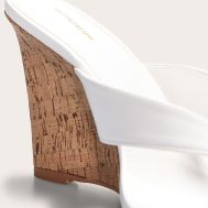 88eeeb7e13211306108168d4c4f5746325fdc0c2_CNL7168_4_white_pu_round_toe_thong_heeled_wedges