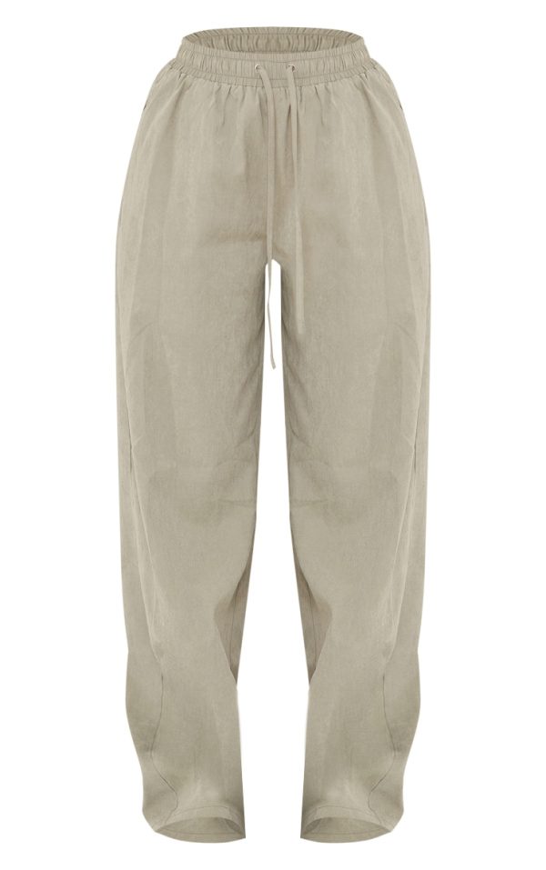 8a551c5cea5ec8b289a643f08876e03c112cd823_CNF8694_5_petite_pale_green_peach_skin_cargo_trousers