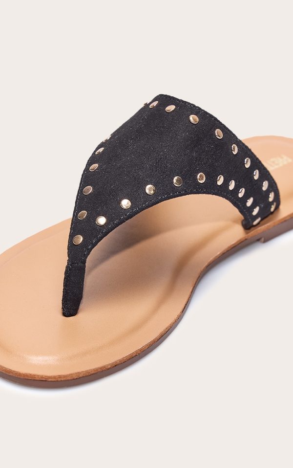 8ad41f4f854a0b028927ff9c9b4e141b34a00a8f_CNL7094_4_black_faux_suede_stud_detail_toe_thong_flat_sandals