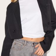 8adb3a014649ae31aff1ed2ca0a609f65a9557fe_CMQ9591_4_black_woven_cropped_shoulder_padded_blazer