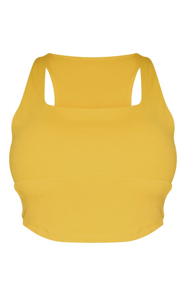 8b6fa08ac5e04d6cade47f58c2b4ad13c3ceee0d_CNM6293_5_shape_olive_active_cupped_seam_detail_sports_bra