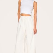 8c57a43101137e301124a23f45e3077e1e434c2d_CNM7568_2_tall_cream_extreme_wide_leg_joggers