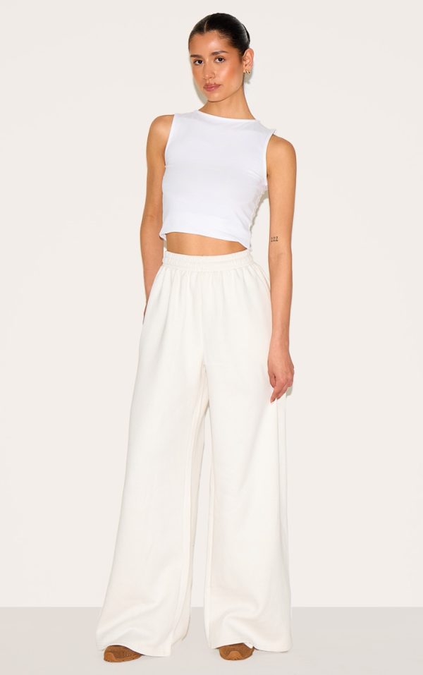 8c57a43101137e301124a23f45e3077e1e434c2d_CNM7568_2_tall_cream_extreme_wide_leg_joggers
