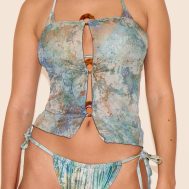 8d3bdccb795cb27067fc0ab3946b45f53f4cdfe9_CNL5008_4_green_mottled_print_o_ring_detail_bandeau_beach_top