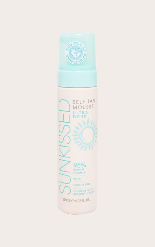 8ec85600ddd625cdbbb93267b7d5384e4f54c651_CMK3223_1_sunkissed_self_tan_mousse_ultra_dark_200ml